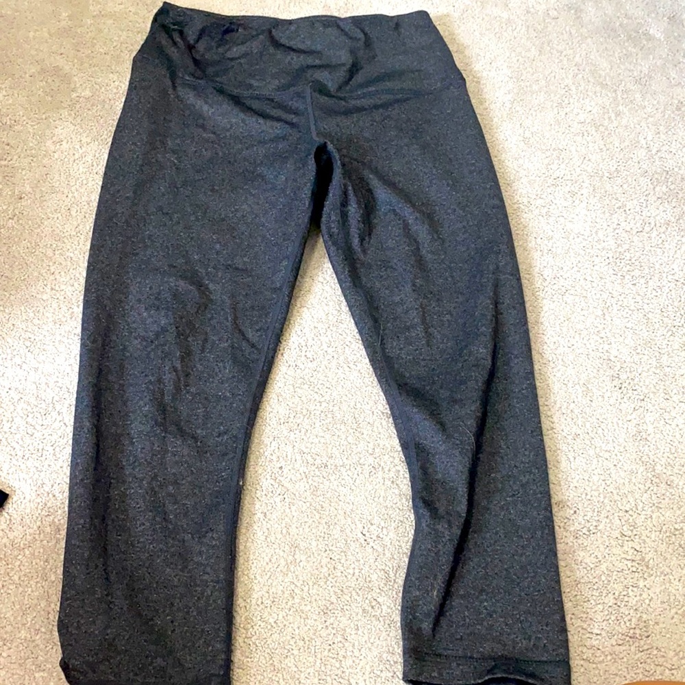 Athletic capris